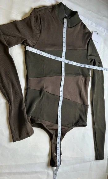 NWT Goldsign Pieced Mock Neck Bodysuit - Picture 6 of 9